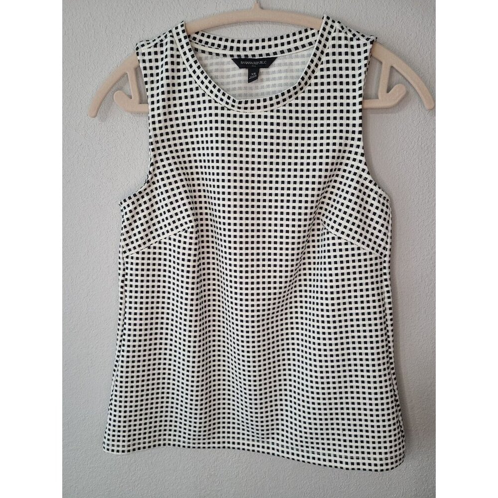 Banana Republic Top Womens Size XS Sleeveless Crew Neck Black/White Plaid